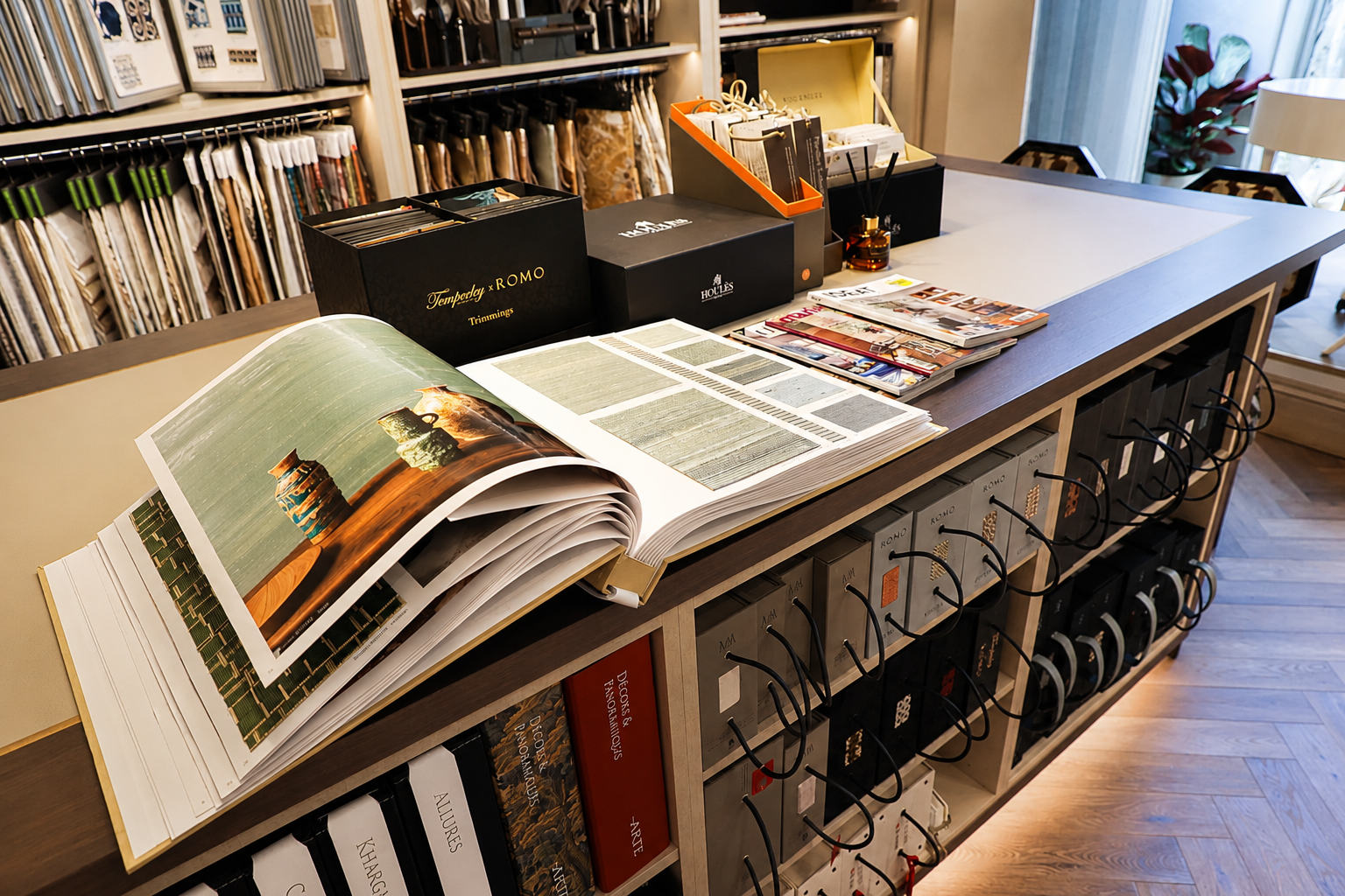 Arma Interiors - How Long Does a Full Home Renovation Take - Illustrations 02 Interior Designer vs Interior Decorator - What Cobham Homeowners Need to Know - Arma Interiors - Illustration 01